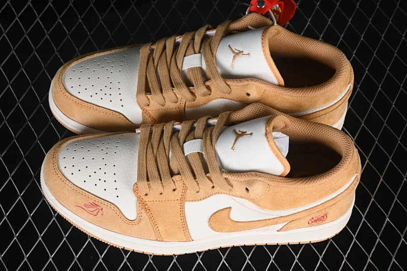 All categories Air Jordan Jordan series basketball shoes Air Jordan 1 Low High-end customized low-top sneakers Air Jordan 1 Low AJ1 Joe 1 Year of the Horse limited collaboration golden brown suede High-end customized low-top retro basketball shoes DX6259-600